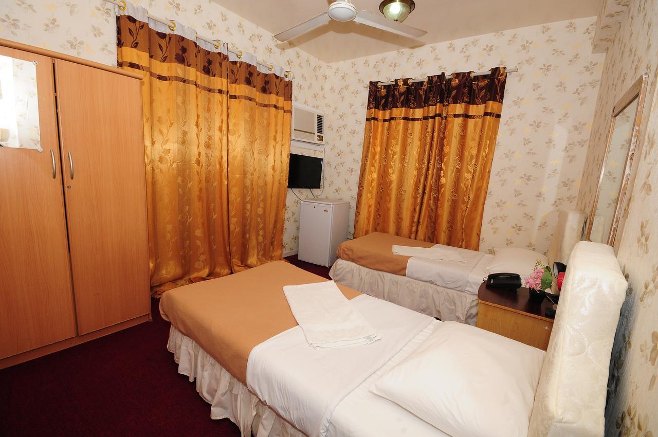 Al Qaid Hotel Dubai Buitenkant foto